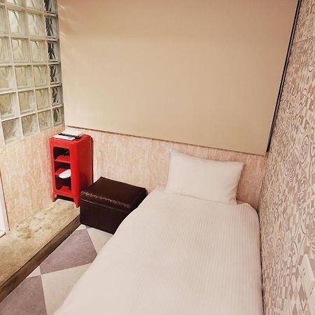 Cheers Loft Self Check-In Hotel Taipei Bagian luar foto