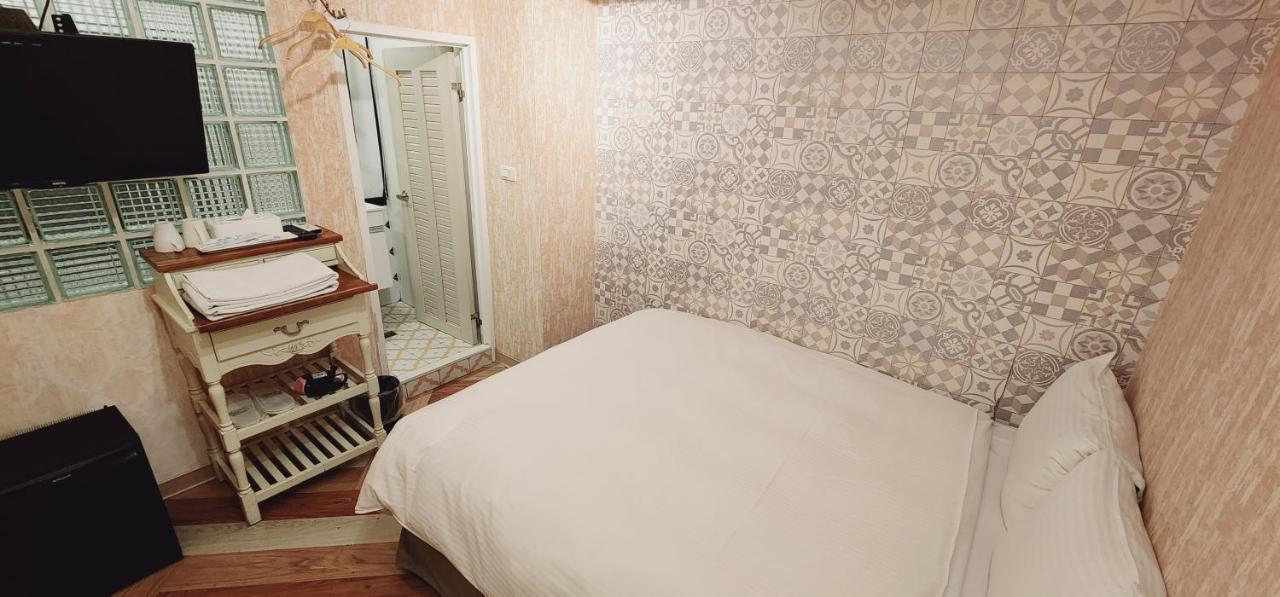 Cheers Loft Self Check-In Hotel Taipei Bagian luar foto