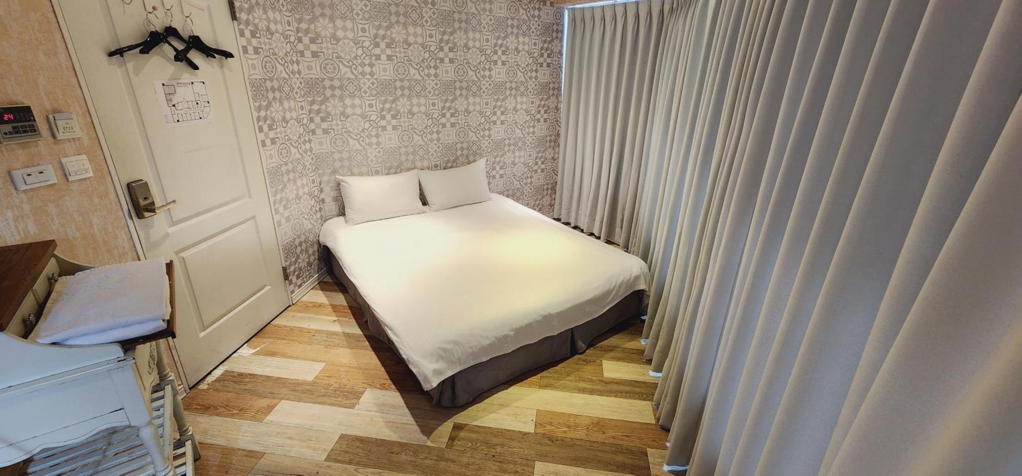 Cheers Loft Self Check-In Hotel Taipei Bagian luar foto