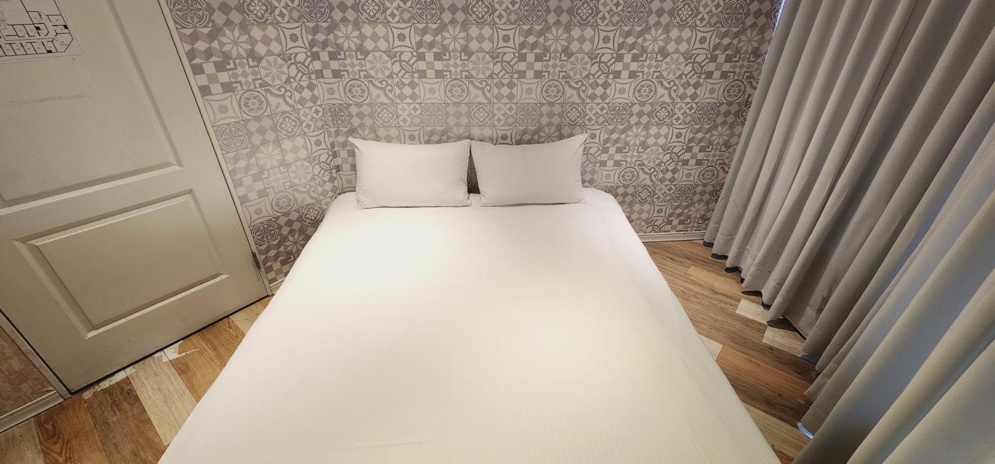 Cheers Loft Self Check-In Hotel Taipei Bagian luar foto