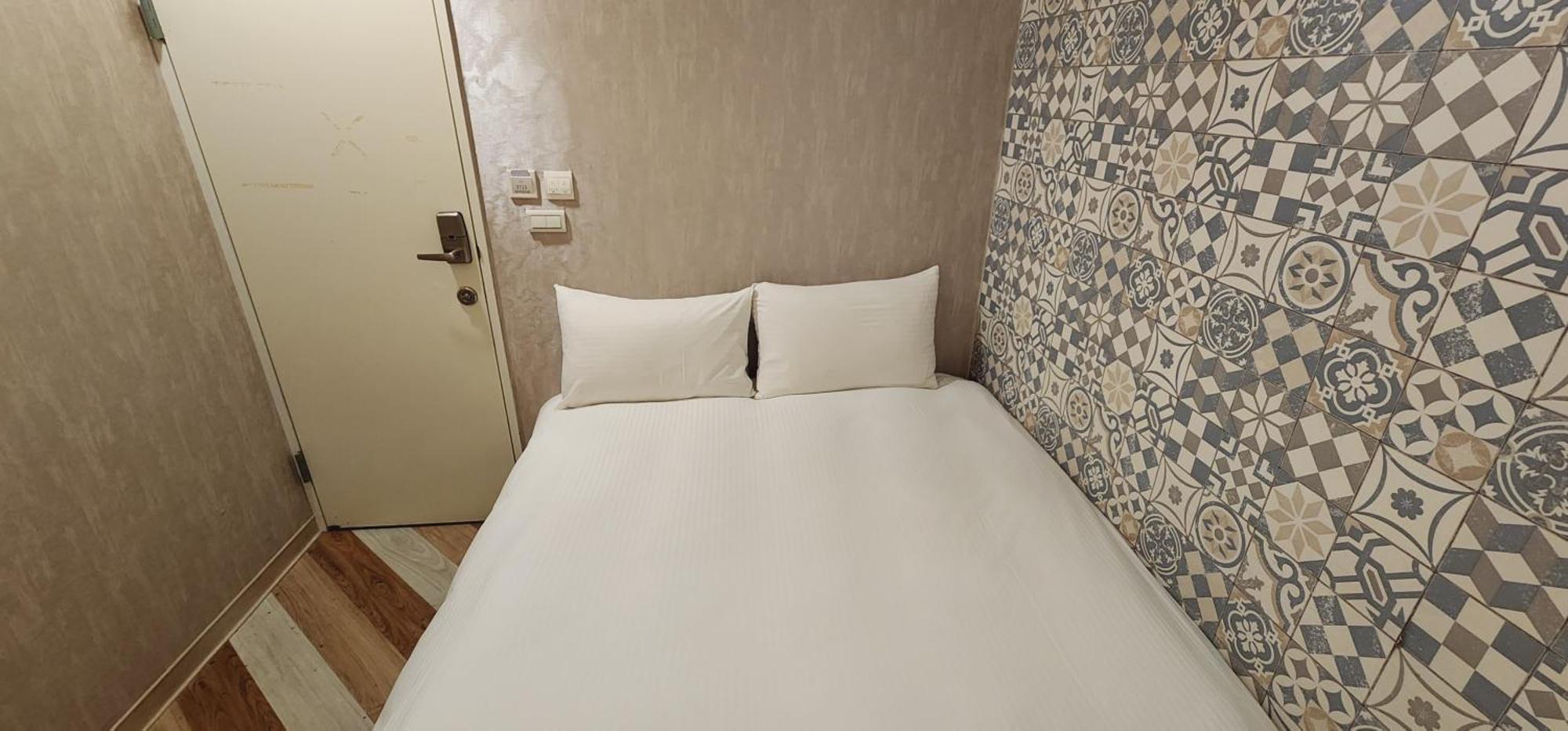 Cheers Loft Self Check-In Hotel Taipei Bagian luar foto