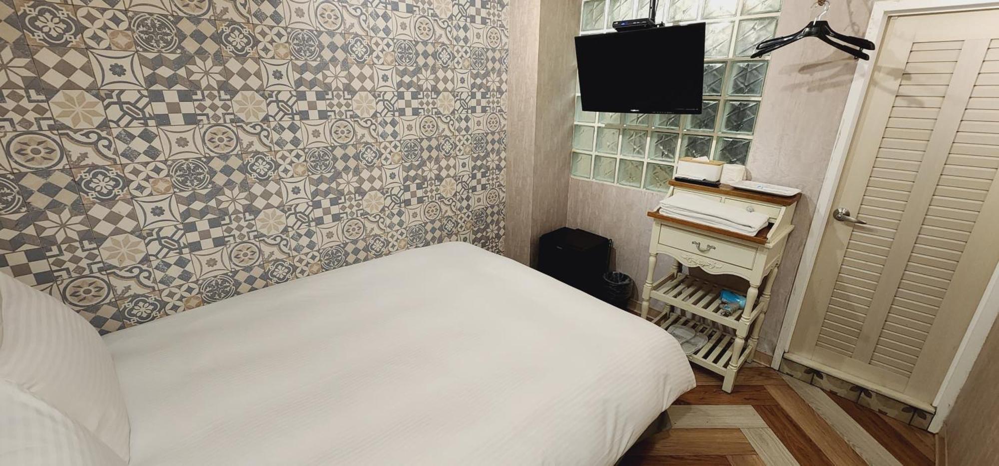 Cheers Loft Self Check-In Hotel Taipei Bagian luar foto