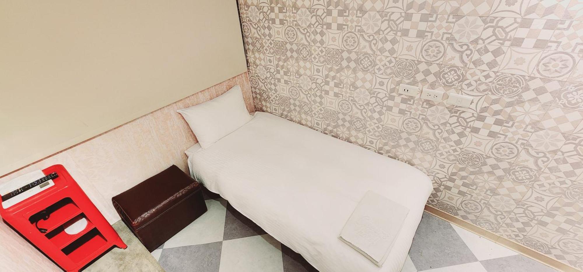 Cheers Loft Self Check-In Hotel Taipei Bagian luar foto