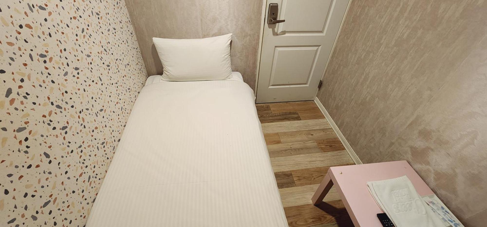 Cheers Loft Self Check-In Hotel Taipei Bagian luar foto