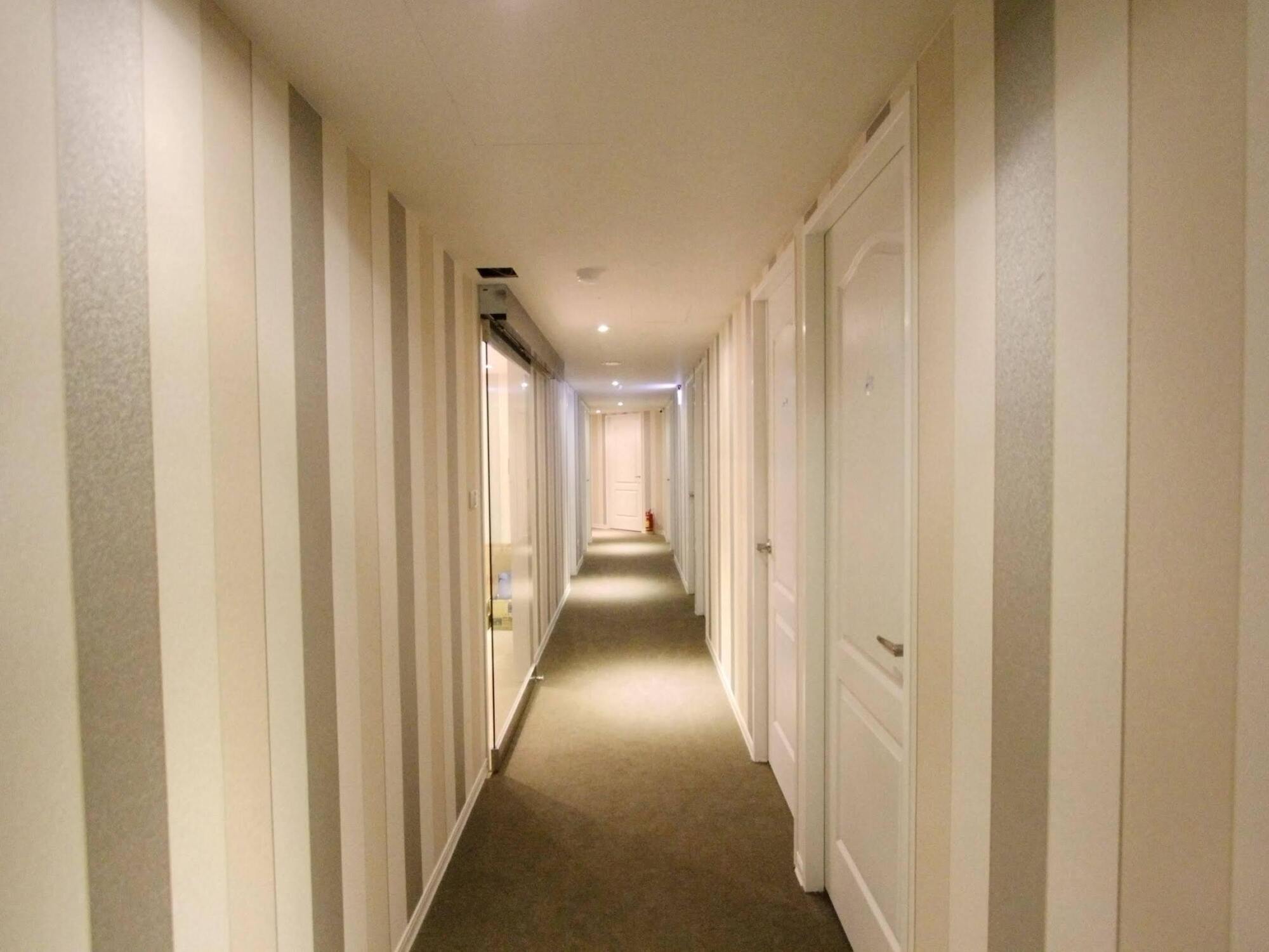 Cheers Loft Self Check-In Hotel Taipei Bagian luar foto